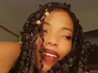 Streamate Best Webcam of Queen_Bean