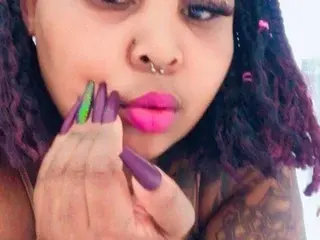Streamate Free Porn Cam of PearlBlu38