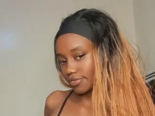 Streamate Adult Webcams of NaughtyEllahX