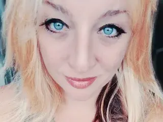 Streamate Nude Webcam of LizaLive