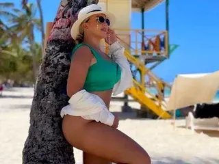 Streamate Live Sex Cam of Hanna_Blondee