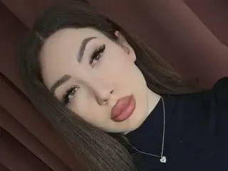 Streamate Free Live Porn of ElleLuvv