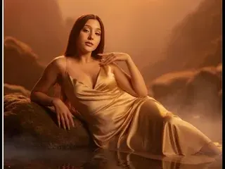 Streamate Sex Cam of GabbieCarter18
