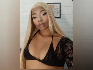 Streamate Sex Chat of Tanysha_888