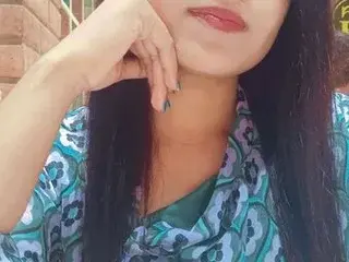 Streamate Watch Live Sex Cams of hottyriyaa