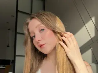 Streamate Best live sex cam show of LilaMeow