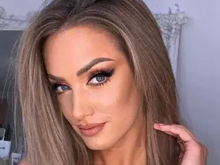 Streamate Live Sex Cam of VanesszaWilliams