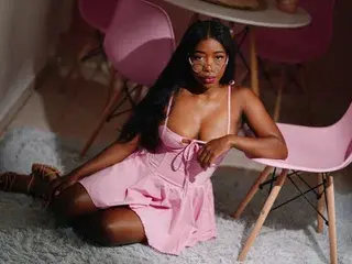 Streamate Live Sex Cam of SeleneLune