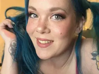 Streamate Live Sex Cam of TemptingTiny