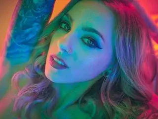 Streamate Best live sex cam show of AstridLuxe