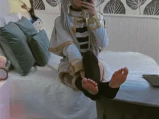 Streamate Nude Webcam of SarenIzumi
