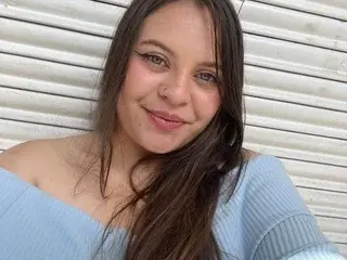 Streamate Nude Webcam of saray_tayylor