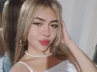 Streamate Free Porn Cam of KatyBennet
