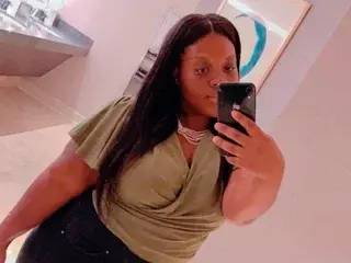 Streamate Live Sex Cam of Karmakoochie