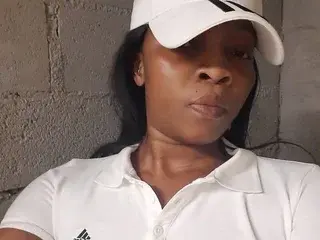 Streamate Live Sex Cam of Ebonybootyclitt83