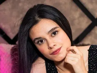 Streamate Sex Chat of BrisaRoss