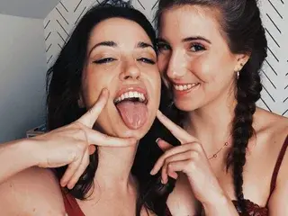Streamate Live Porn of OdetteParker