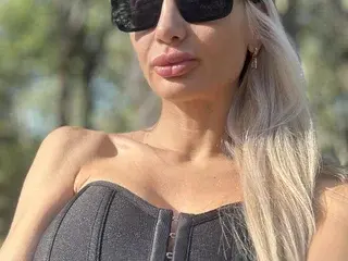Streamate Adult Webcam of RichardaLove