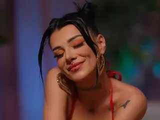 Streamate Sex Cam of ChicaOra