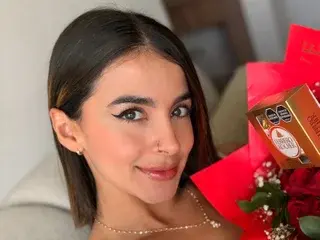 Streamate Sex Chat of MacarenaEscobar27