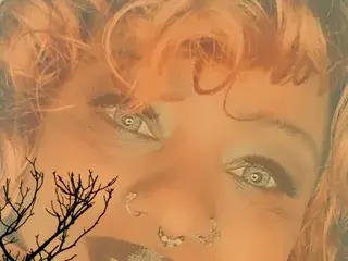 Streamate Adult Video Chat of MistressRoannaWidow