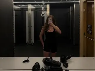 Streamate Live Sex Cam of Frenchgirl158