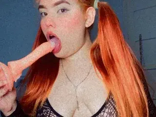 Streamate Private Sex Chat of KloeeDirty025