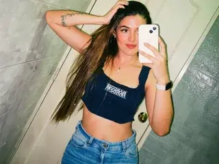 Streamate Watch Live Sex Cams of AlicceGray