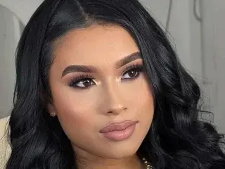 Streamate Nude Webcam of MiaHannton
