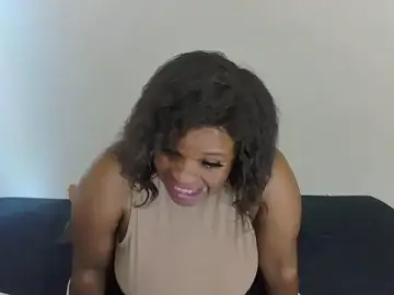 Stripchat Sex Cam of DIRTIENASTY
