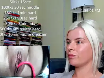 Stripchat Adult Video Chat of queenofthenighttt