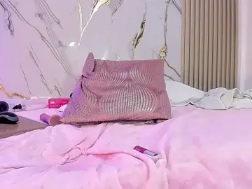 Stripchat Free Porn Cam of ABBY_STONNEE_