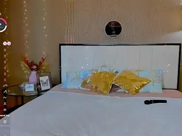 Stripchat Best live sex cam show of bellatip