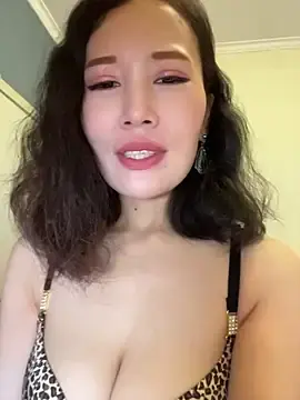 Stripchat Adult Webcam of xiaotaotutu103