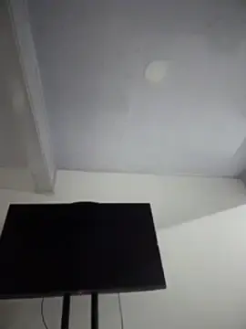 Stripchat Free Porn Cam of Sarahballiston_