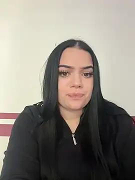 Stripchat Sex Cam of Elly_bttn
