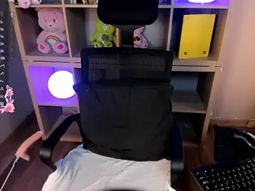 Stripchat Live Sex of _EmilyRouge_