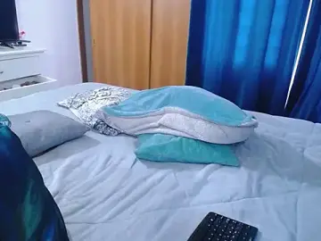 Stripchat Live Sex Cam of mondirty70