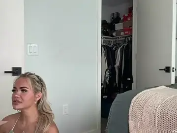 Stripchat Free Live Porn of ElenaErickson