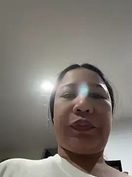 Stripchat Free Live Porn of LINDA_HD