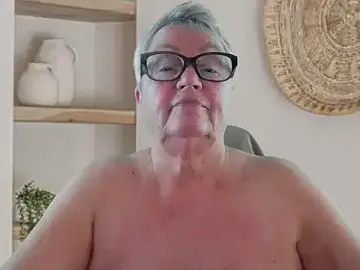 Stripchat Live Sex of Mystery-Grandmother