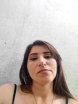 Stripchat Live Sex of Rubi_Esmeralda