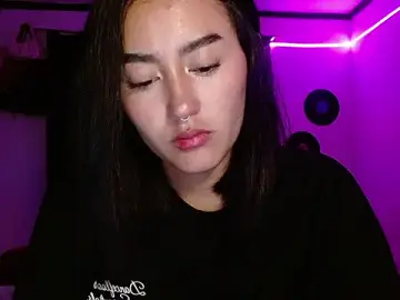 Stripchat Free Live Porn of ludo_kitty