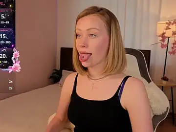 Stripchat Free Live Porn of EvaHamilton