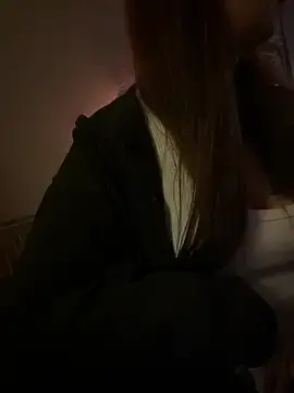 Stripchat Live Sex Cam of Elleeen