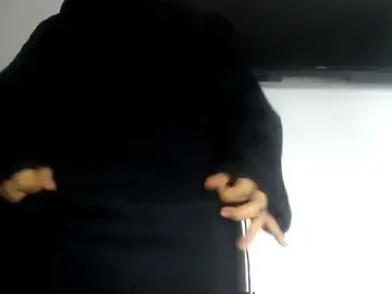 Stripchat Free Porn Cam of Fox_Loves