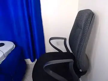 Stripchat Best live sex cam show of KittyyTemptation