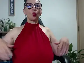 Stripchat Best live sex cam show of pattymaturex
