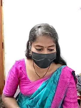 Stripchat Nude Webcam of tamil_Sigappu_Roja