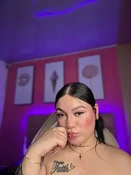 Stripchat Live Sex Cam of Megaan__More